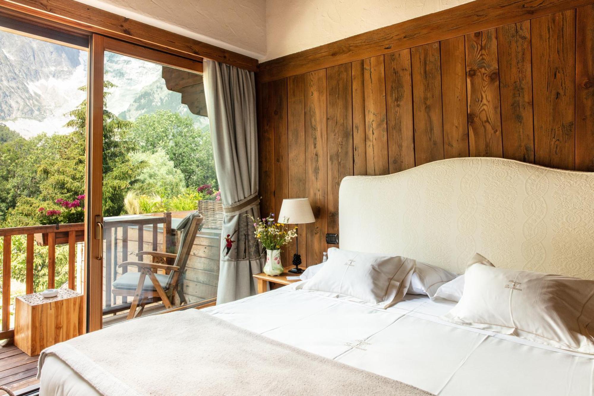 Auberge De La Maison Courmayeur Exteriör bild
