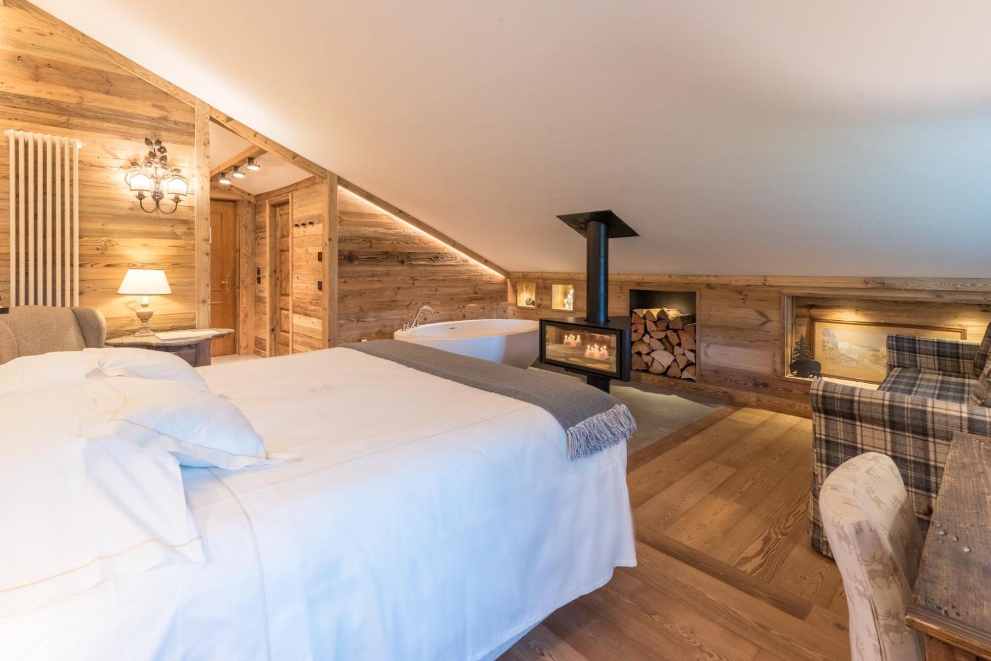 Auberge De La Maison Courmayeur Exteriör bild
