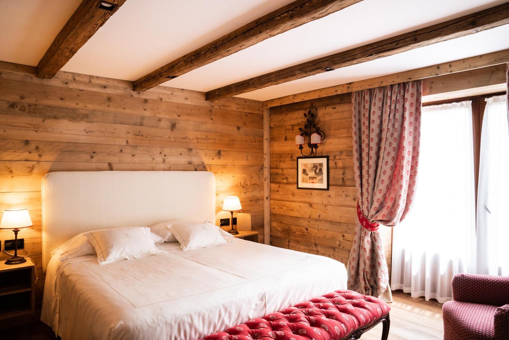 Auberge De La Maison Courmayeur Exteriör bild