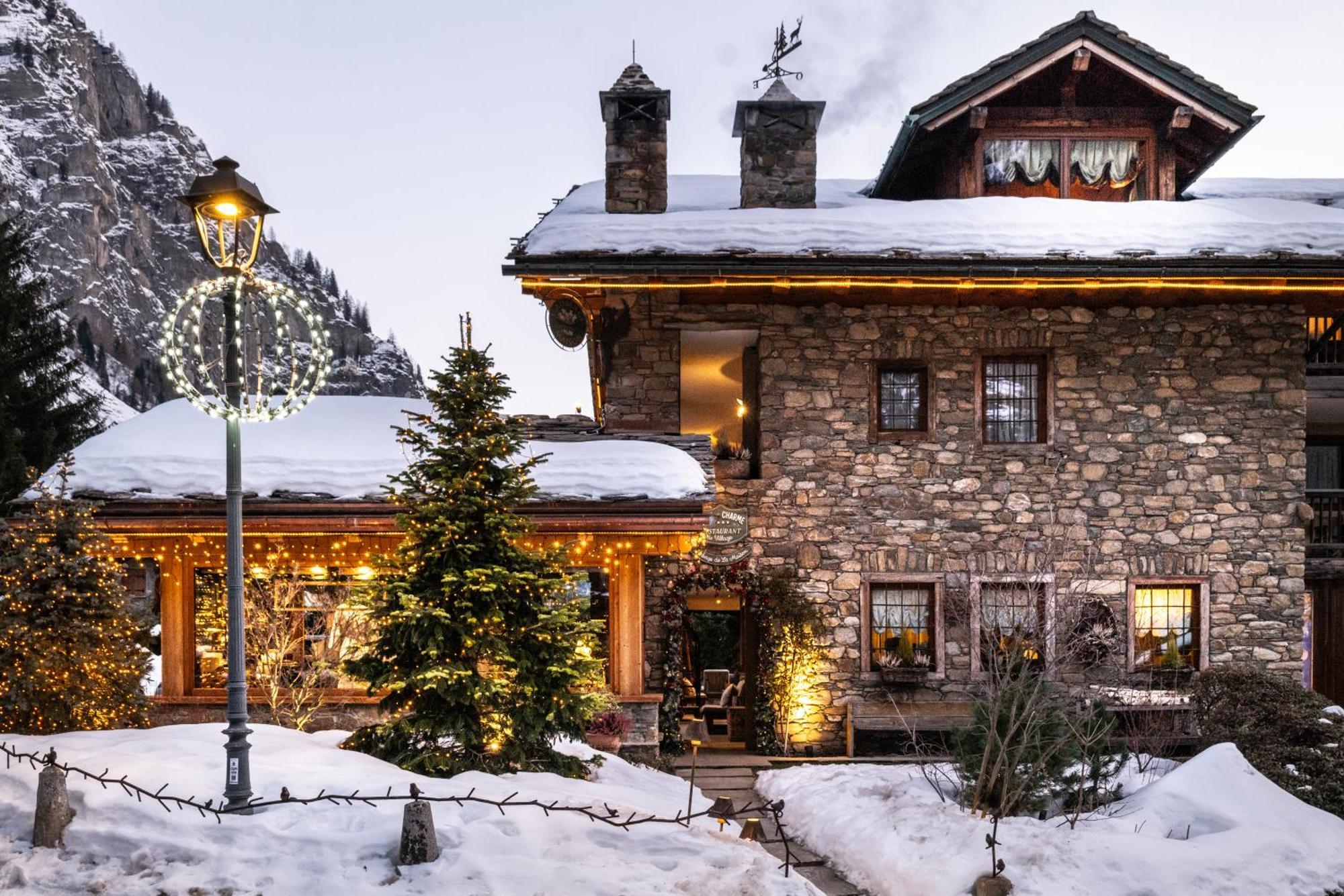 Auberge De La Maison Courmayeur Exteriör bild