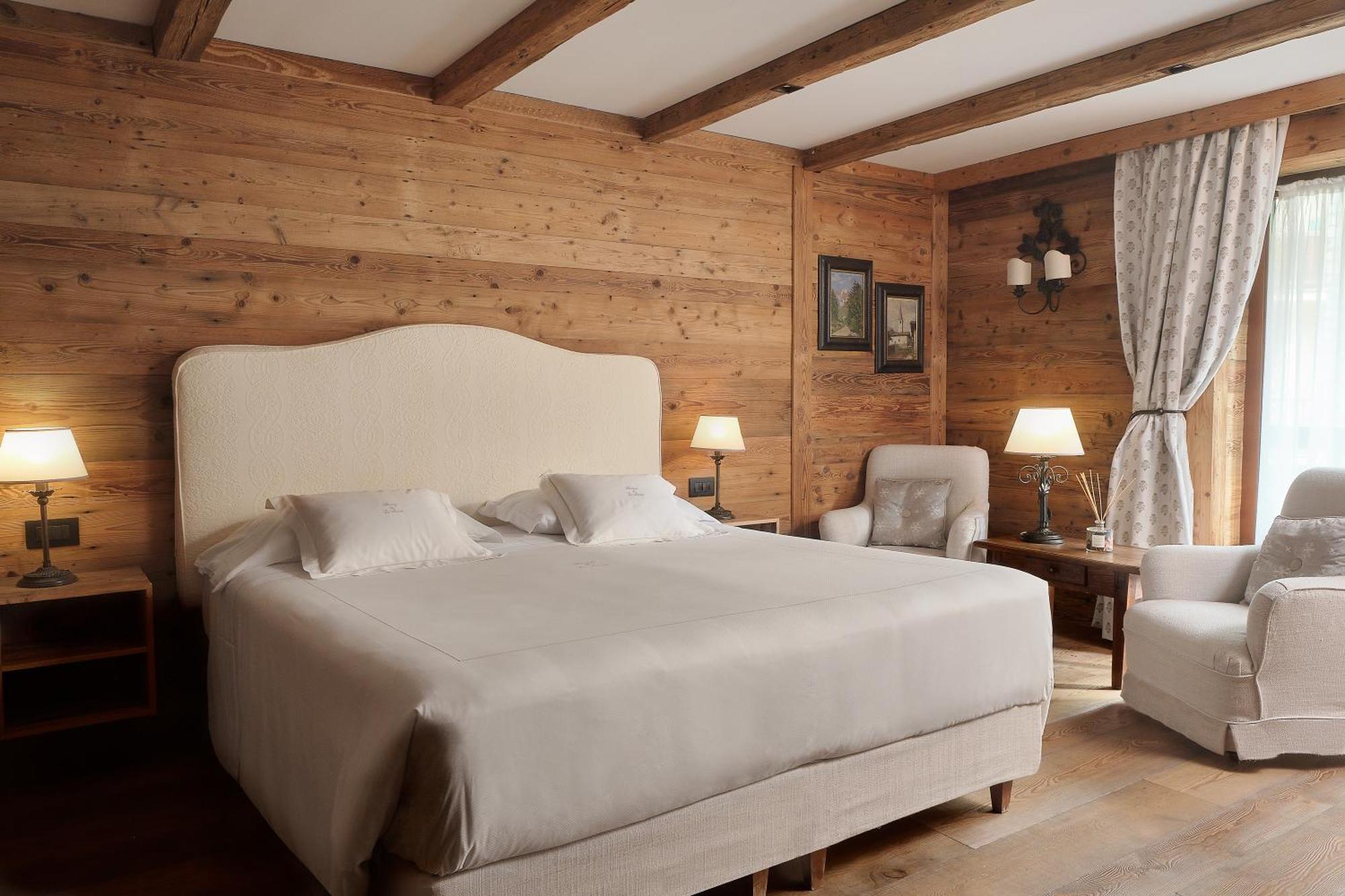 Auberge De La Maison Courmayeur Exteriör bild